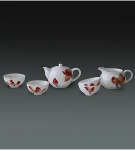 《无尘》