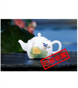 《花开富贵》四方壶