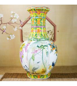 《六合纳千祥》六面瓶